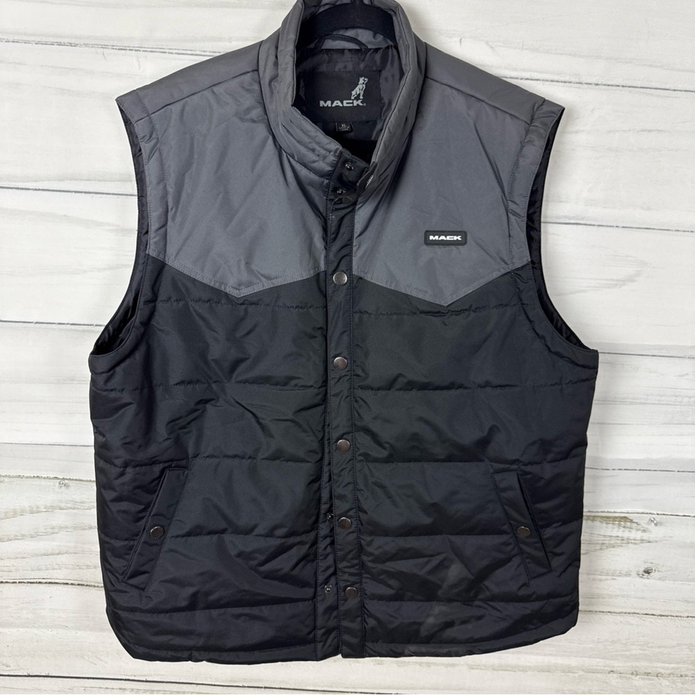 Mack Black and Gray Men's Vest